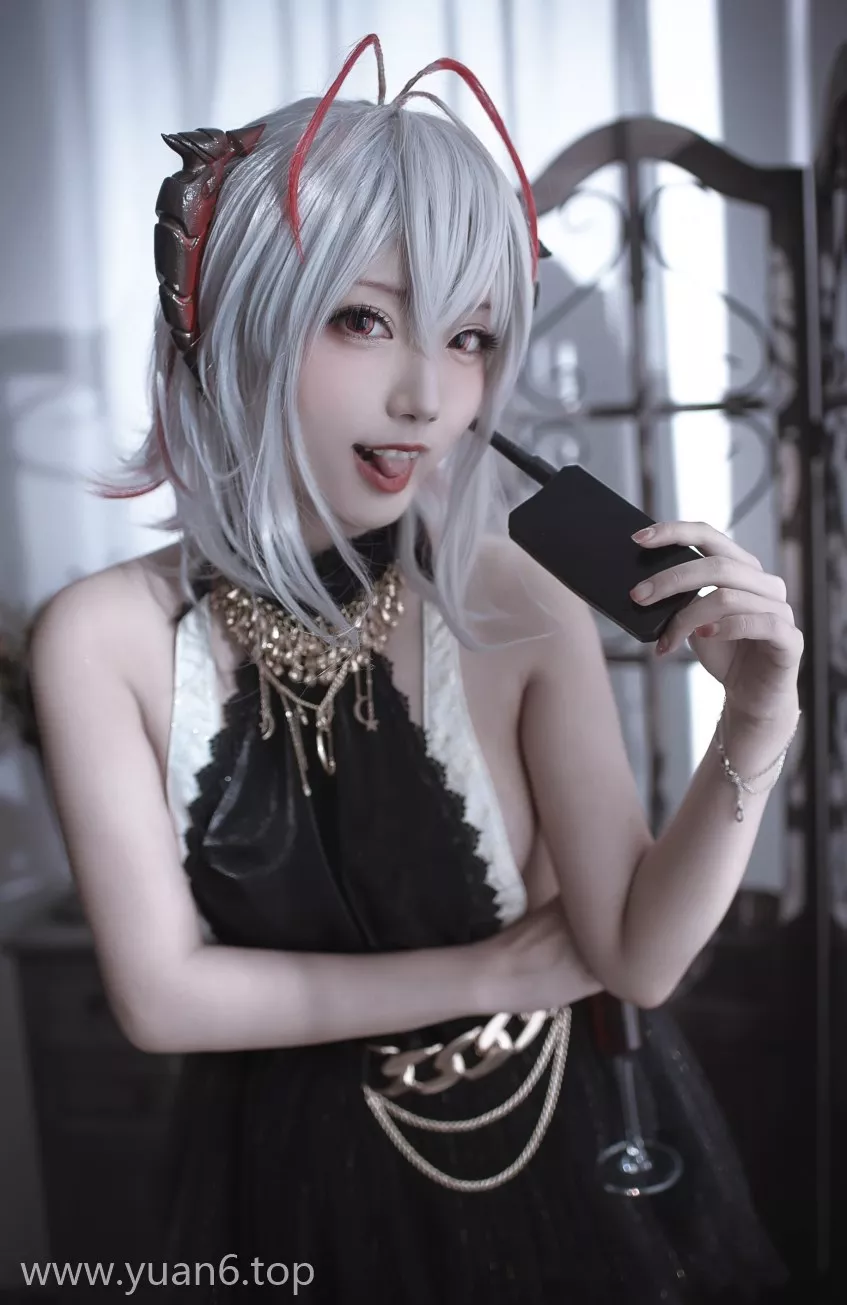 图片欣赏丨Coser切切celia-明日方舟W礼服[20P-130.4M]在线观看资料