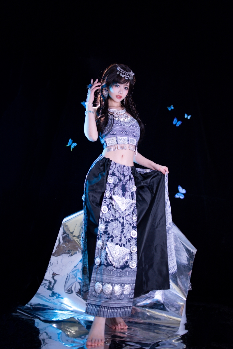 星黛鹿鹿#千反田鹿子 苗疆蓝蝶【52P-710MB】图片作品分享