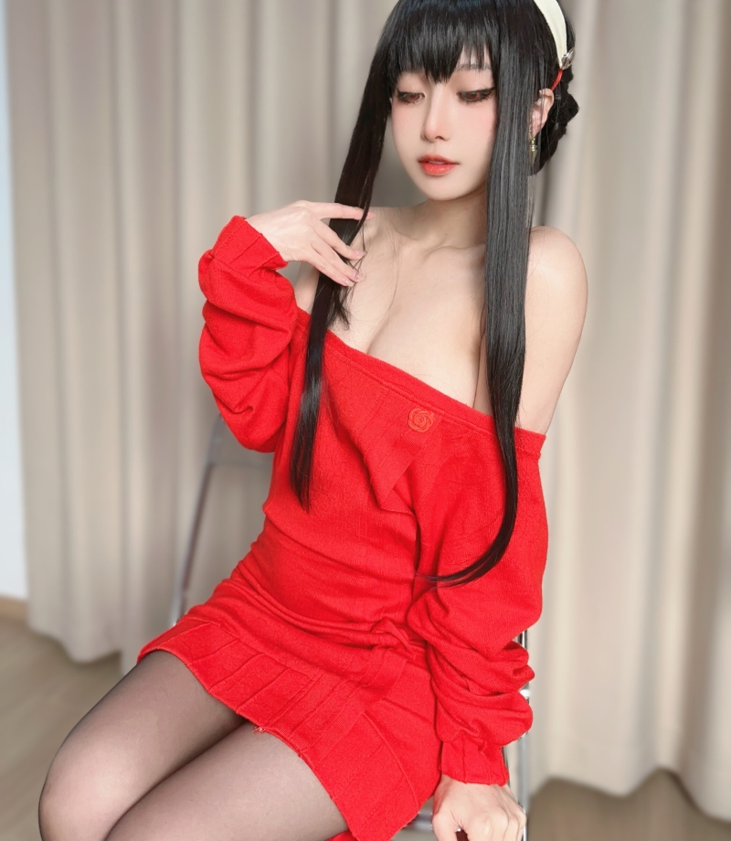 一勺大布丁#约尔红毛衣【37P-69MB】最新图片欣赏