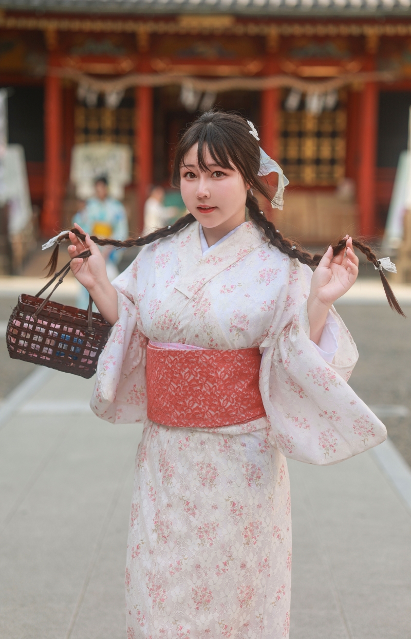 KANEKO咔喵#余温【222P-4V-2.56GB】图片包分享
