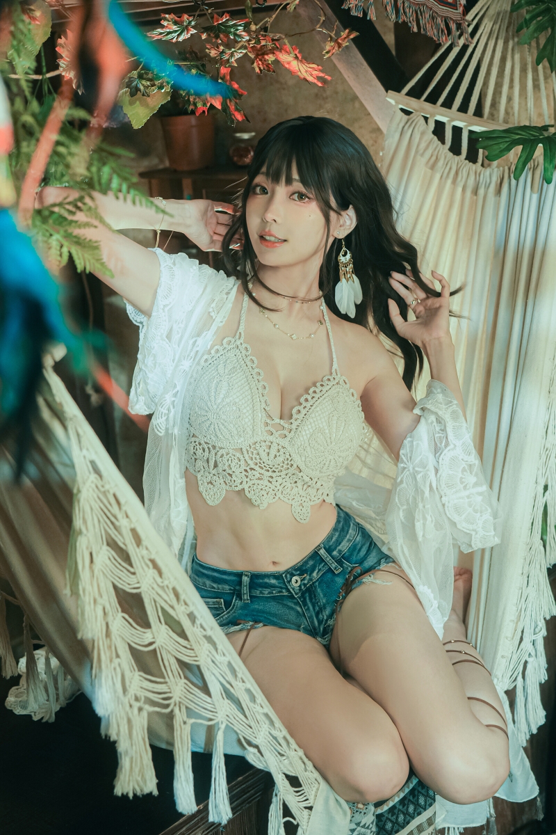 ElyEE子#2025 Feb Tier 3【82P-18V-394MB】美丽的女生cos图片