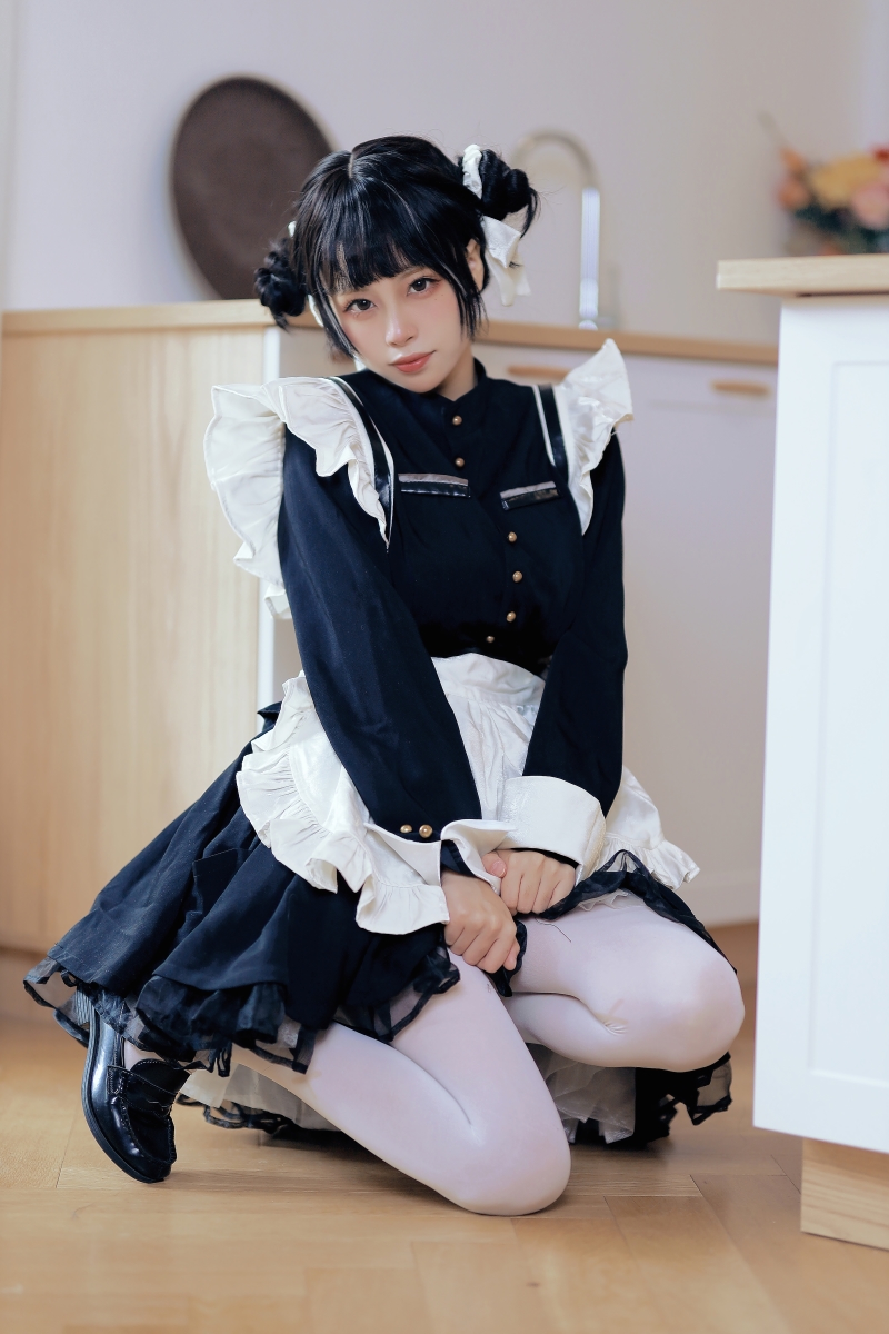 洛桑w伊梓#女仆日记Ⅲ【29P-335MB】下载欣赏