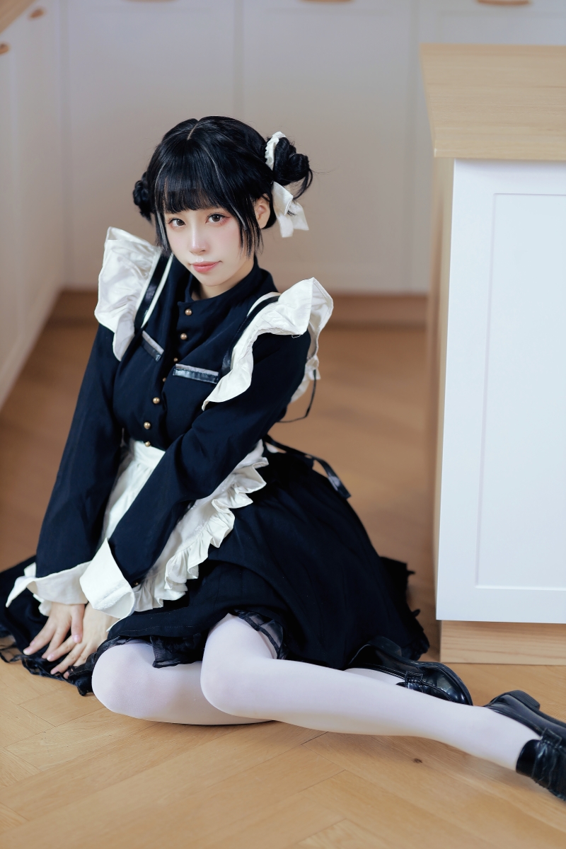 洛桑w伊梓#女仆日记Ⅲ【29P-335MB】下载欣赏