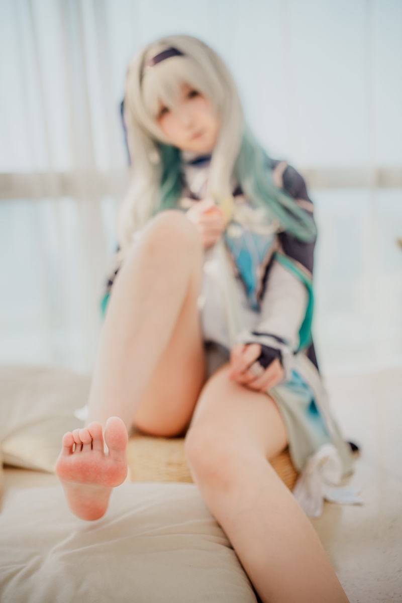 Seele麦麦#流萤纯白物语【34P-11V-246MB】美丽的女生cos图片