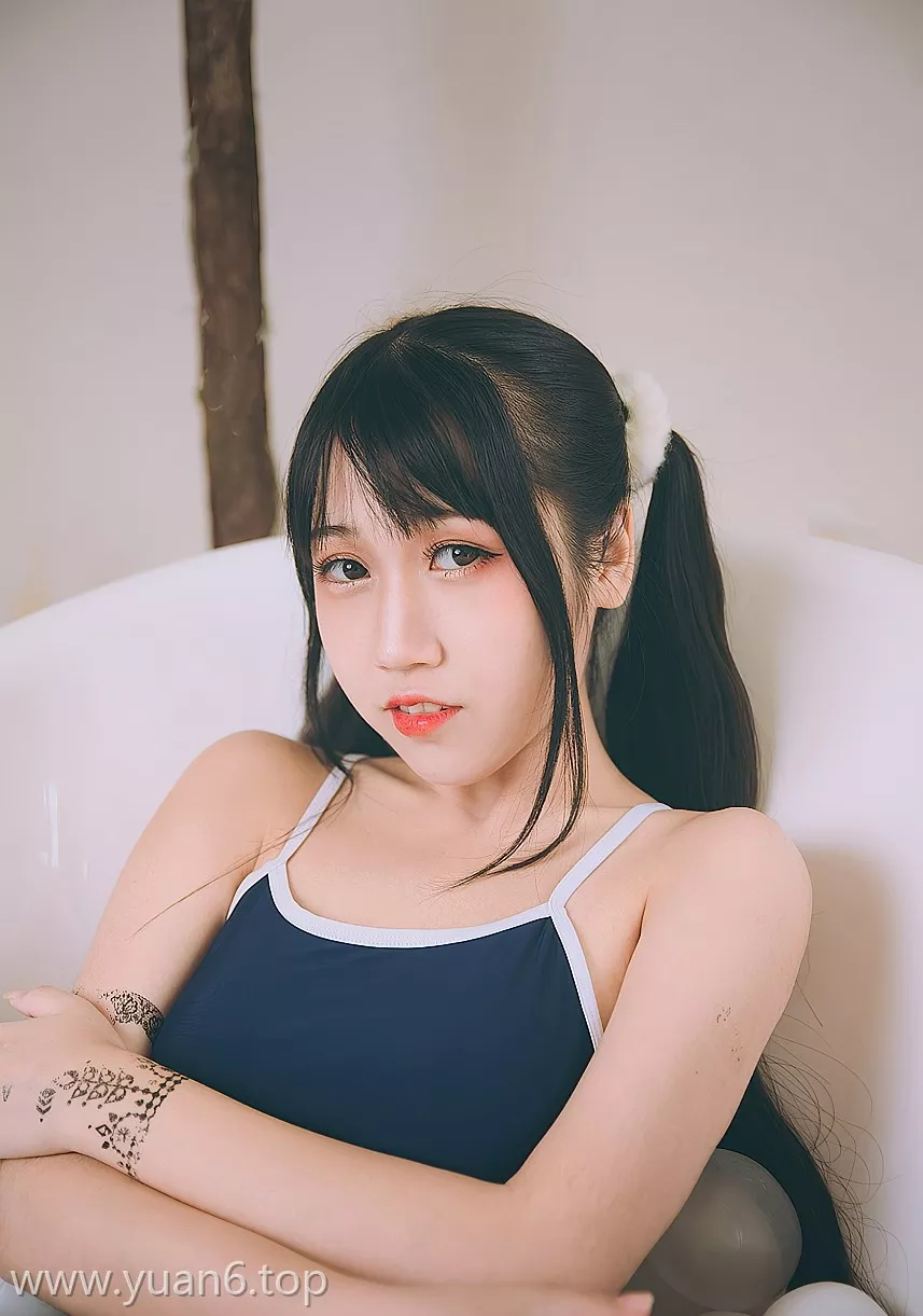 图片欣赏丨Coser不呆猫-盛夏死库水[25P-385.4M]在线观看资料