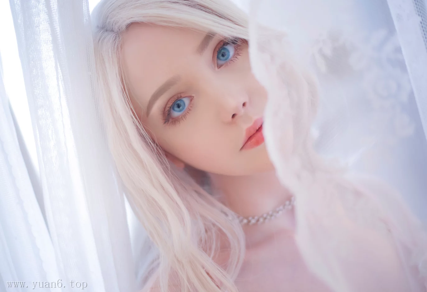 图片欣赏丨Coser_Sayathefox高清图片和粉色套裝cos欣赏在线观看资料