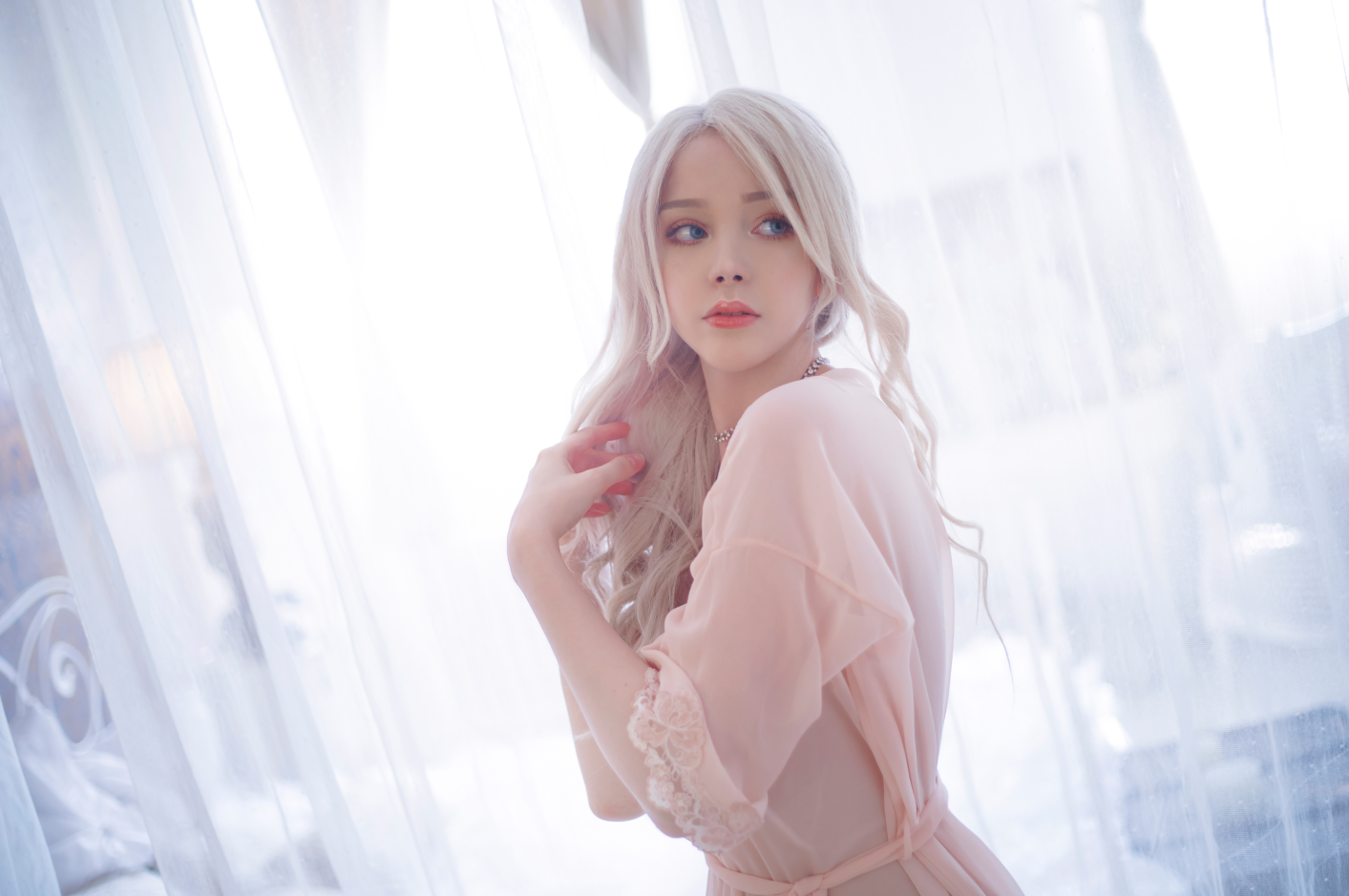 图片欣赏丨Coser_Sayathefox高清图片和粉色套裝cos欣赏在线观看资料