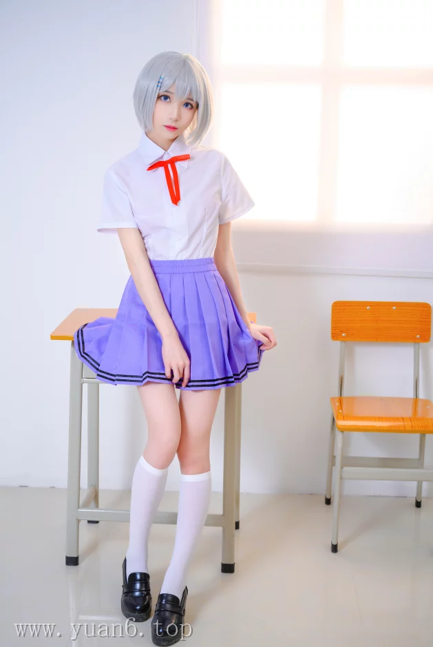 图片欣赏丨Coser_Tomoyo酱cos作品:鸢一折纸校服在线观看资料