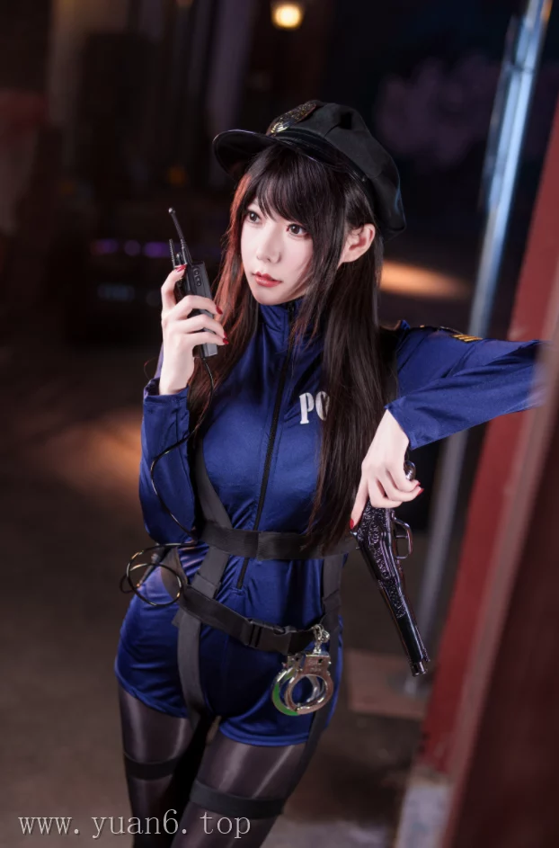 图片欣赏丨Coser香草喵露露:NO.62-十一月舰长[40P-1V-1.55G]在线观看资料