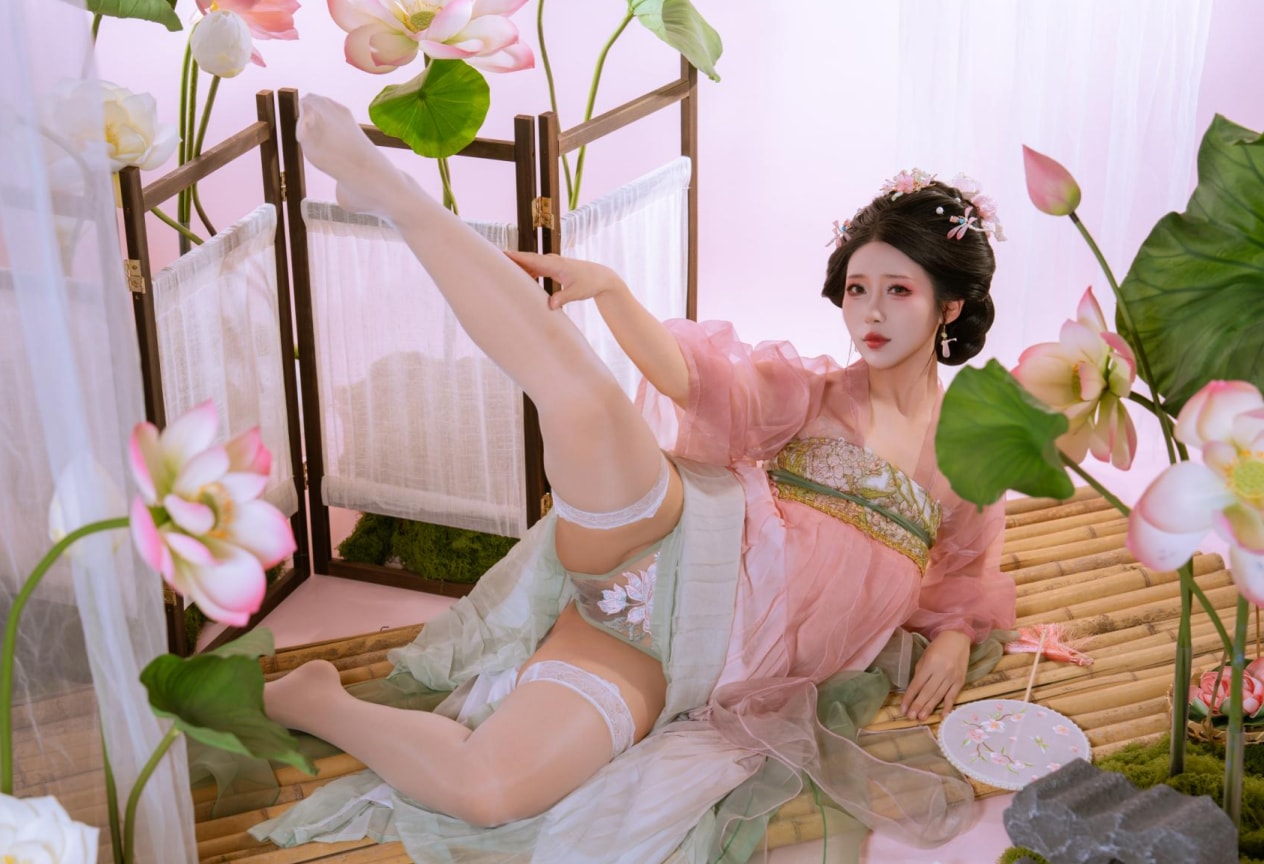 云溪溪#奶桃 采莲下载欣赏