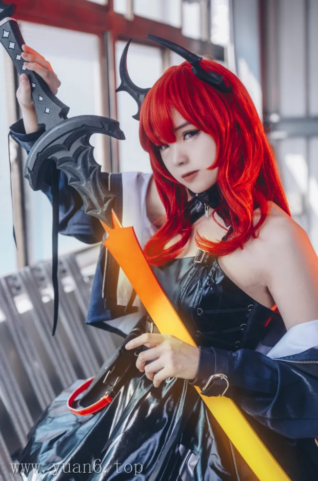 图片欣赏丨Coser_Hatori Sama(奈奈紀):NO.38-Surtr (Arknights)[11P-96.4M]在线观看资料