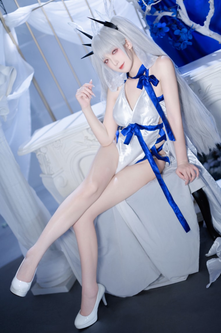 封疆疆v#可畏礼服来看看吧