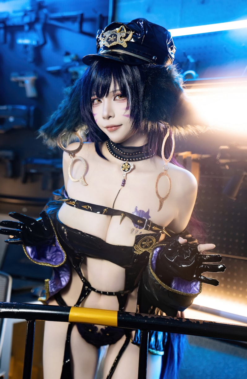 二佐Nisa –#碧蓝航线 武藏 女警美丽的女生cos图片