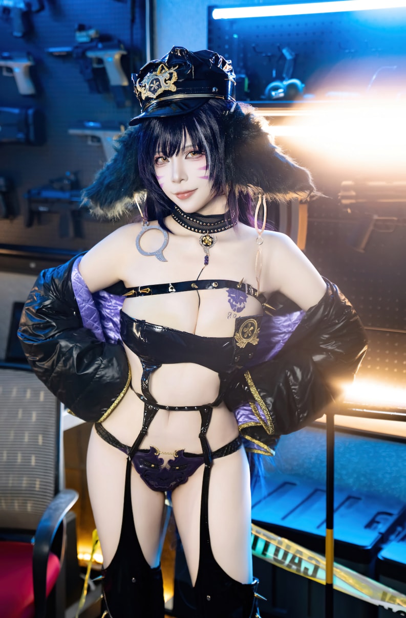 二佐Nisa –#碧蓝航线 武藏 女警美丽的女生cos图片