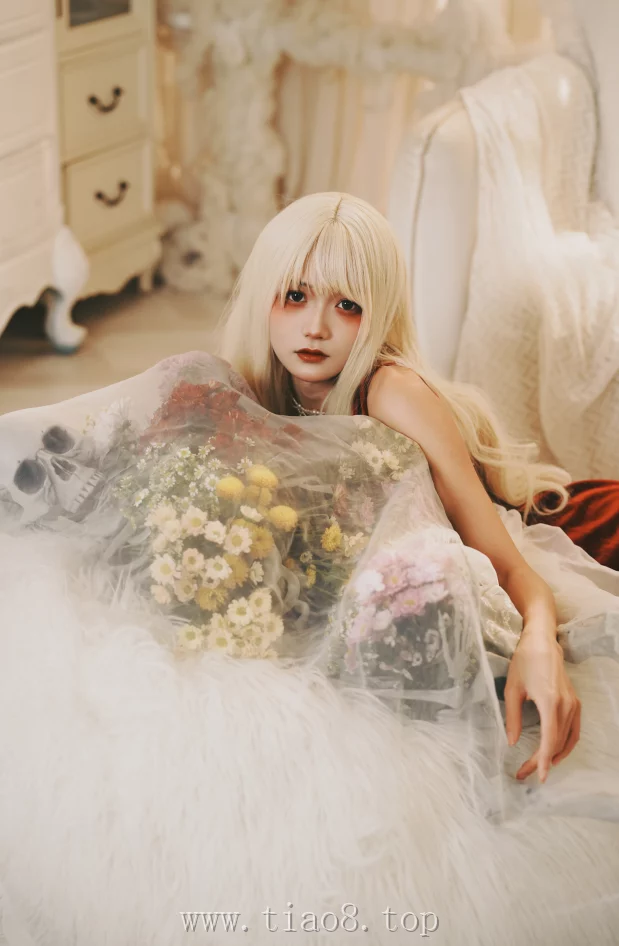 图片欣赏丨Coser兔子Zzz不吃胡萝卜:NO.0161-若是再相见[25P-307MB]在线观看资料