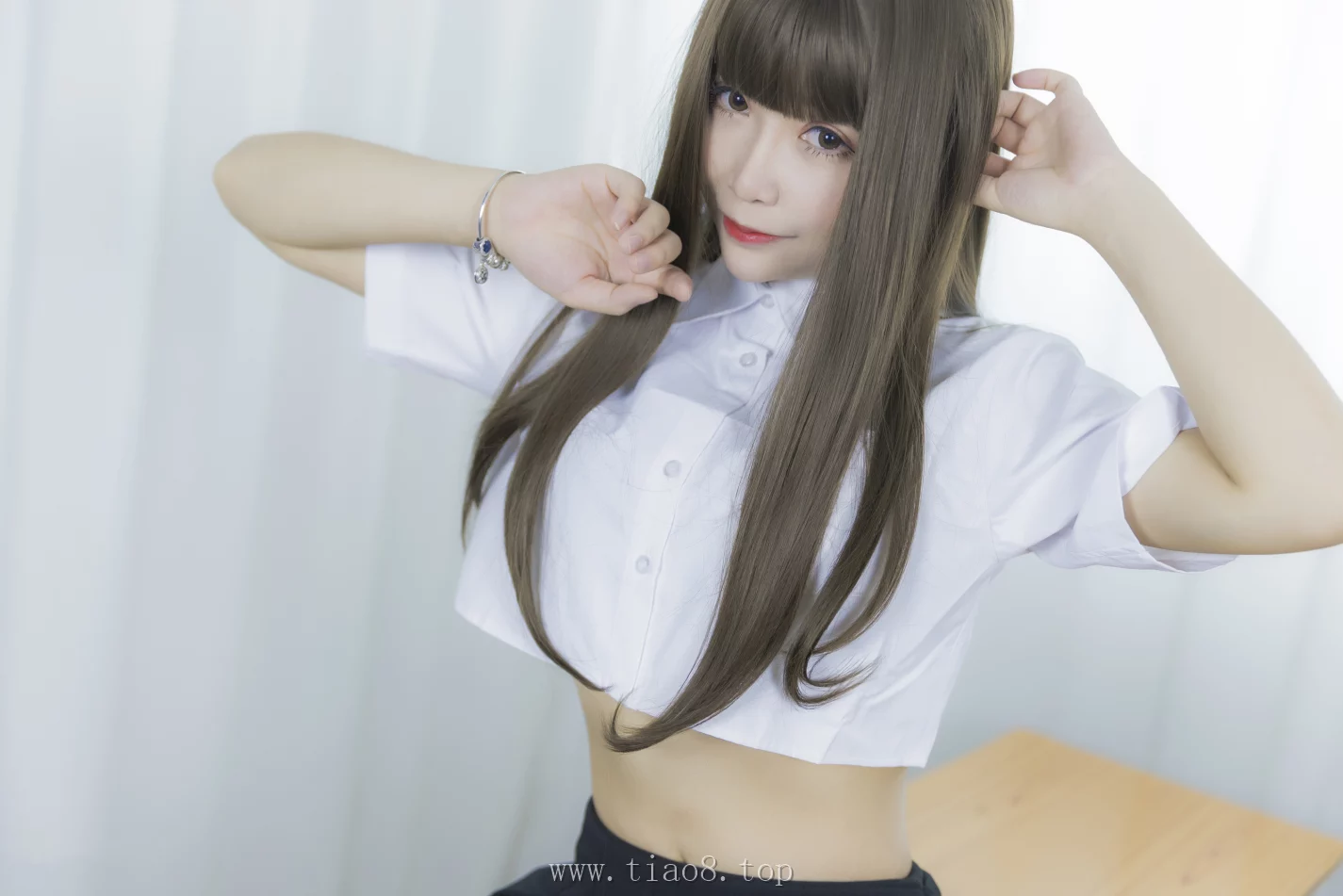 图片欣赏丨Coser抱走莫子aa:NO.002-等你下课[42P-435.4M]在线观看资料