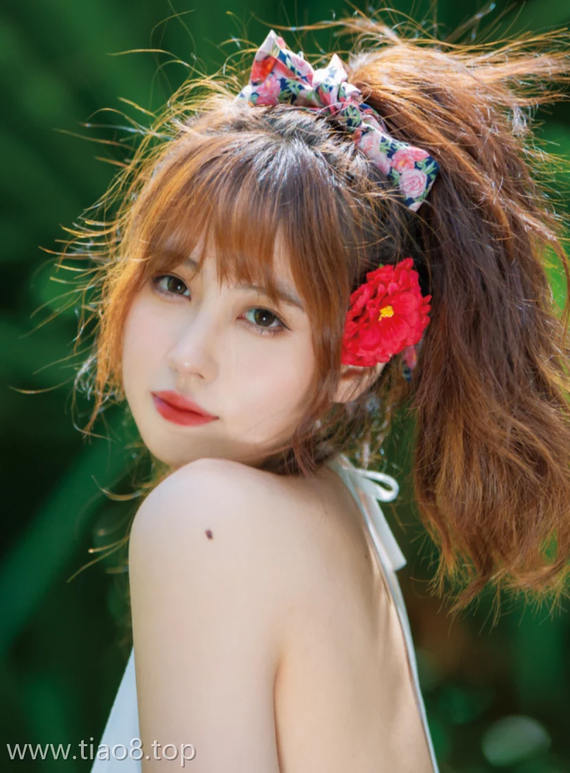 穿越昭和时光:Coser念雪ww[碎花]绝美35P,细节控必看!在线观看资料