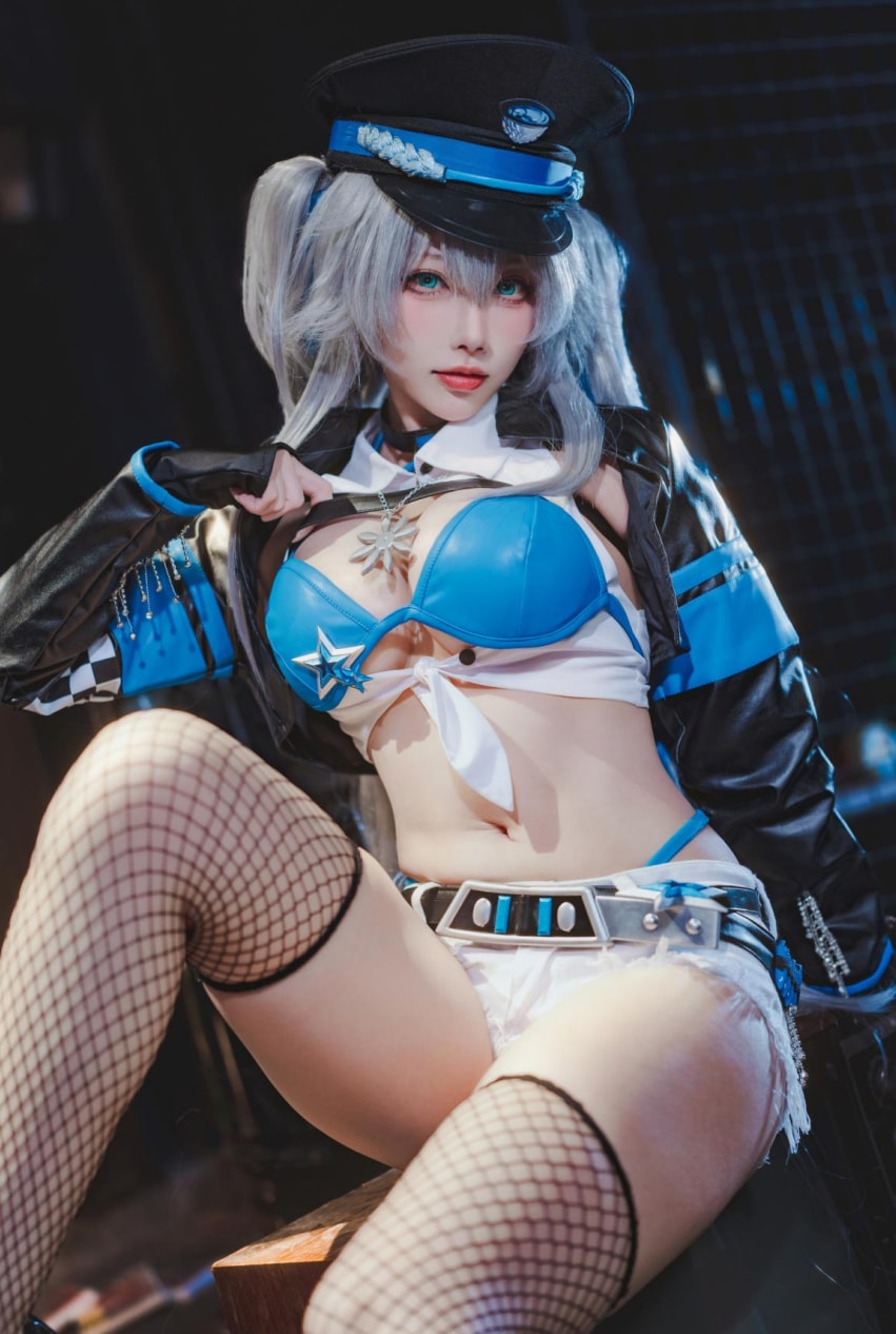 宫本桜 –#交错战线 刃齿女警美丽的女生图片