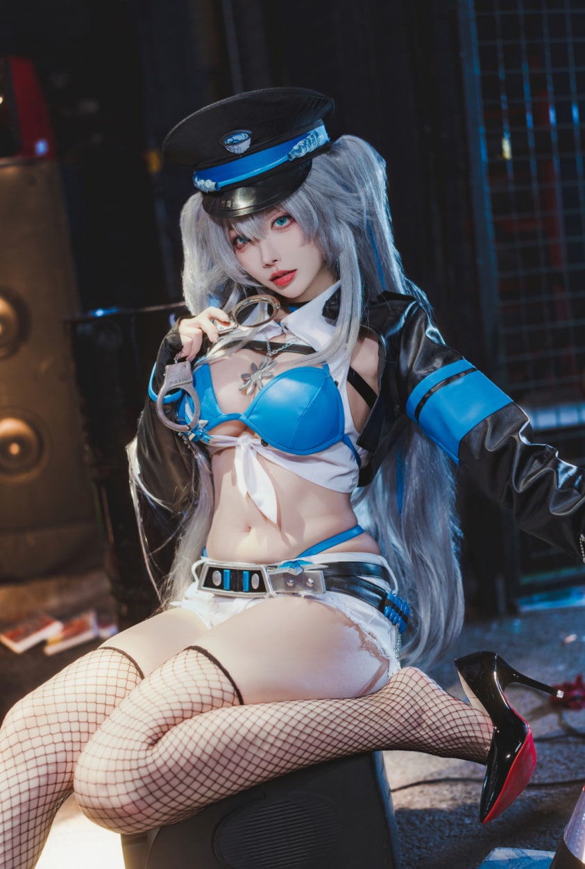 宫本桜 –#交错战线 刃齿女警美丽的女生图片