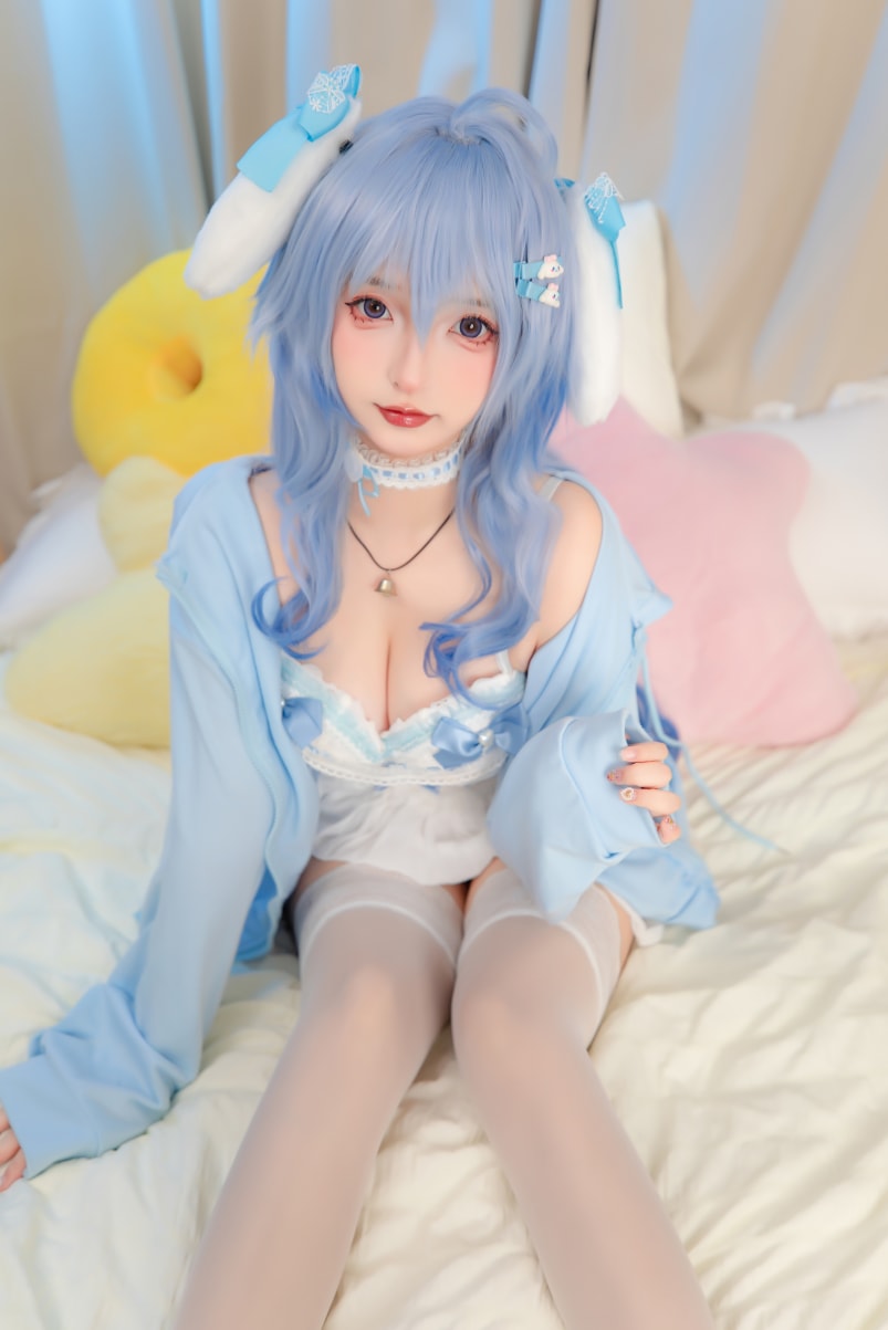 神楽坂真冬 –#甘雨降临 (原神)cos照片