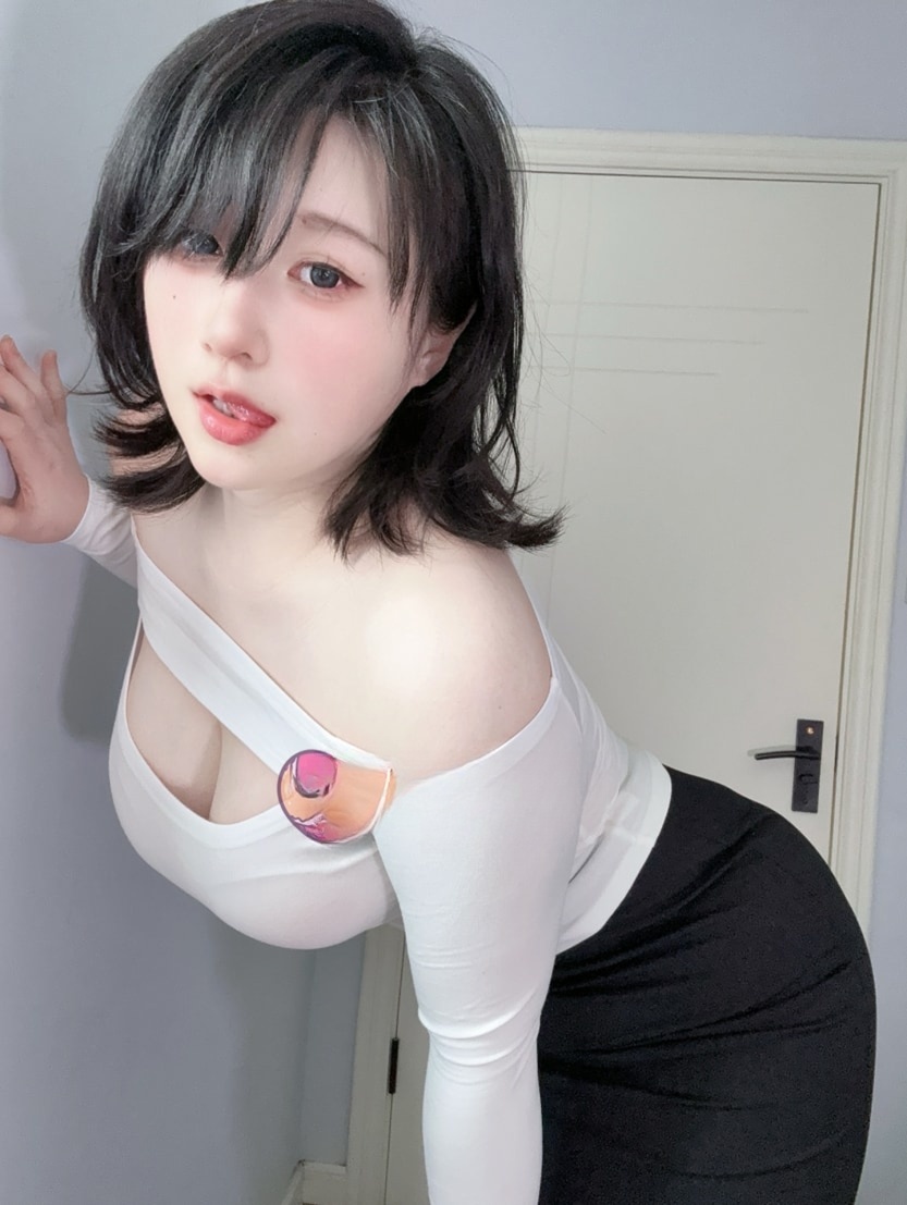 Zyra秋#妈妈的裙子微博照片 Zyra秋#妈妈的裙子微博照片