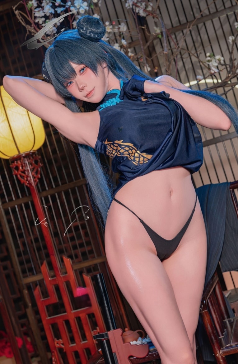 咬一口兔娘#2026年4月作品『碧蓝档案龙华妃咲』新版作品