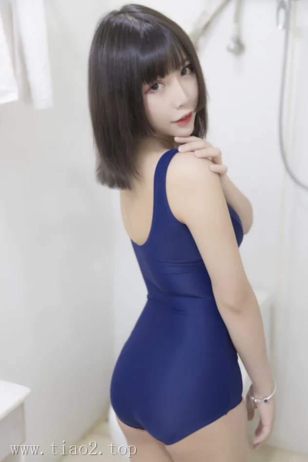 图片欣赏丨Coser抱走莫子aa:NO.011-死库水[48P-454.3M]在线观看资料