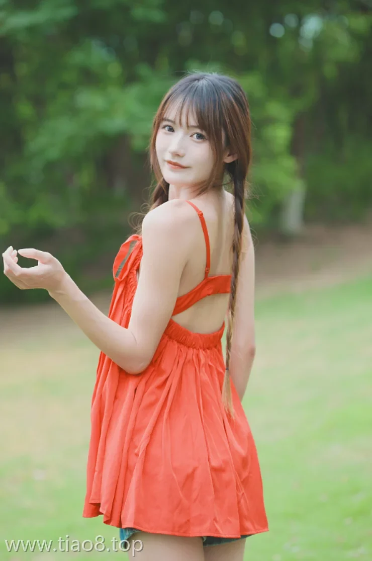 图片欣赏丨Coser兔子Zzz不吃胡萝卜:NO.0158-夏日香气[30P-202.5M]在线观看资料