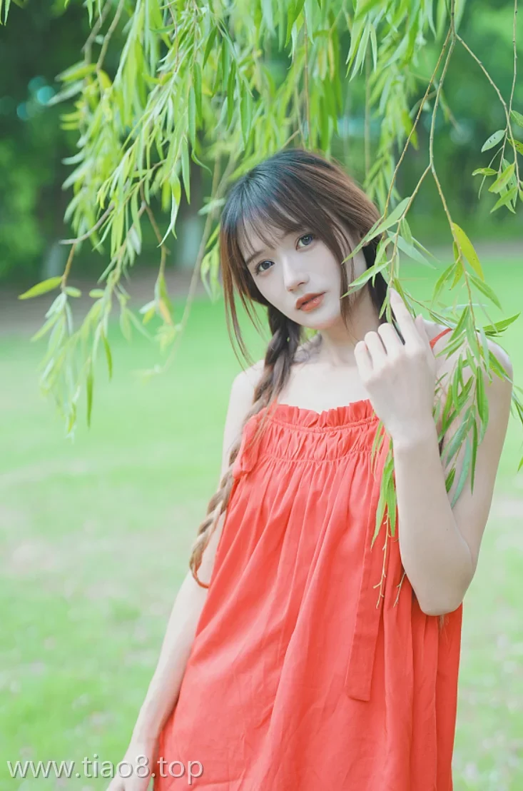 图片欣赏丨Coser兔子Zzz不吃胡萝卜:NO.0158-夏日香气[30P-202.5M]在线观看资料