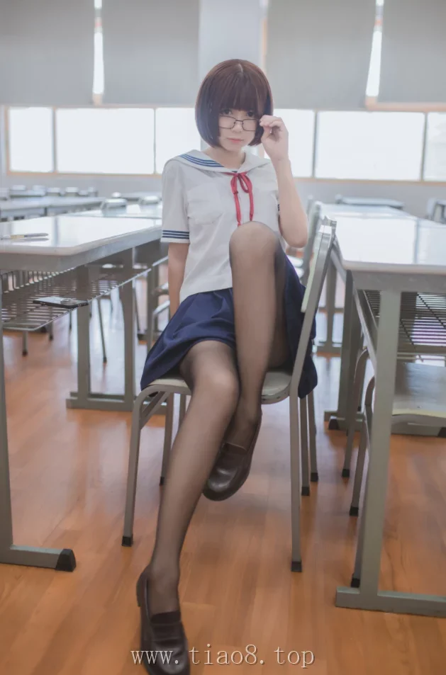 图片欣赏丨Coser白金Saki:NO.011-狂三校服[28P-196.7M]在线观看资料