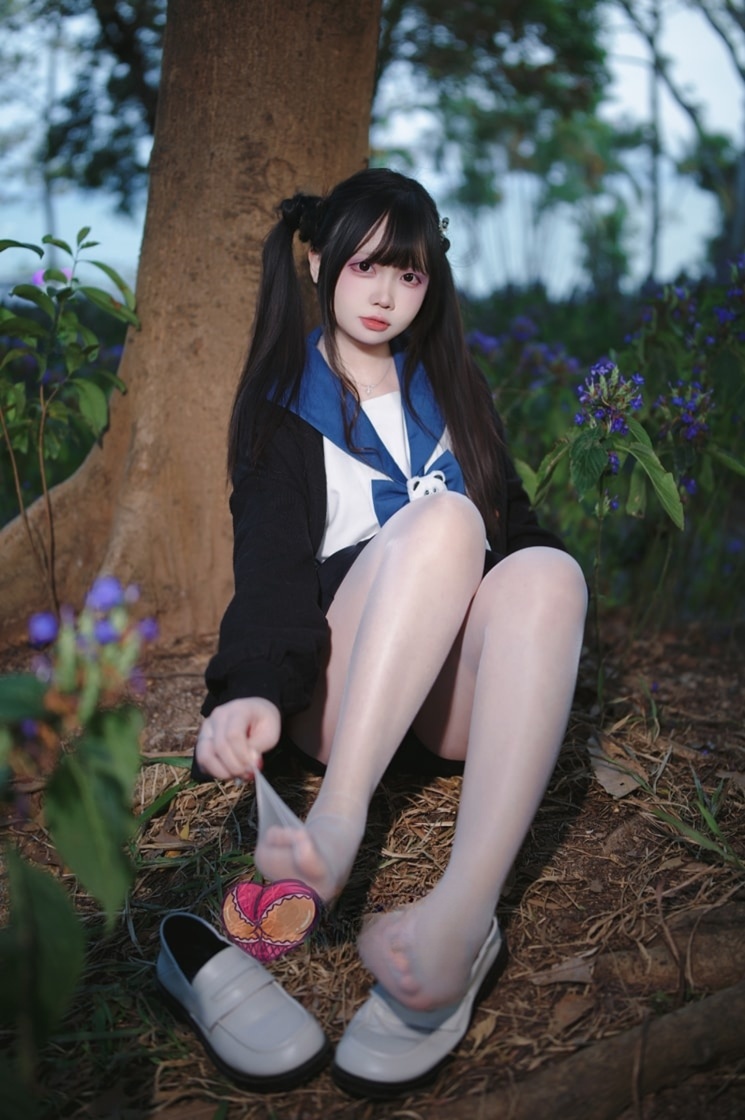 洛桑w伊梓 –#桑梓双马尾jk美丽的女生cos图片