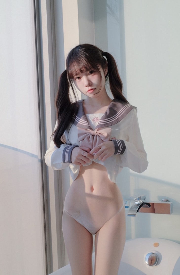 可可小白兔#放课后的私人时间cos图片欣赏