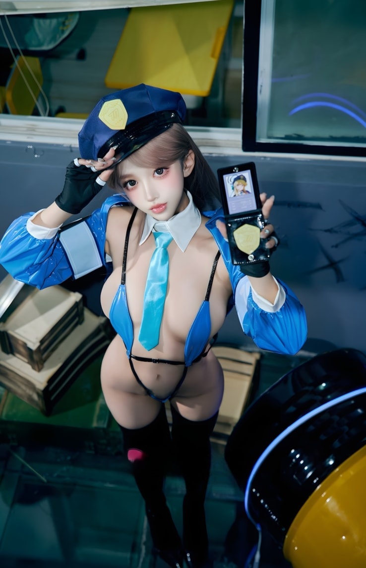 过期米线线喵 –#女警看起来真不错哦