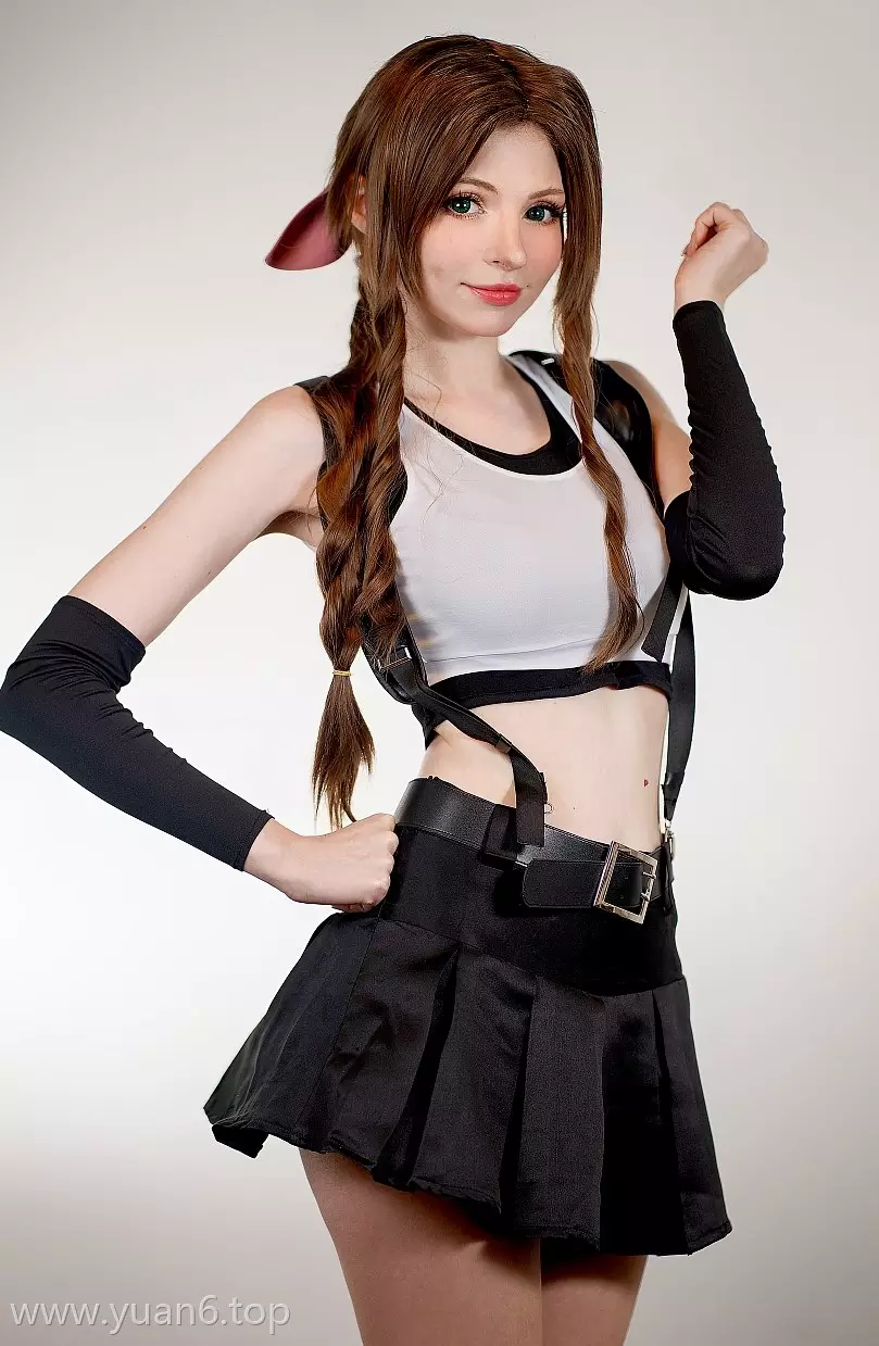 美图欣赏丨Coser_Peach milky-Aerith Tifa Swap[66P／237MB]