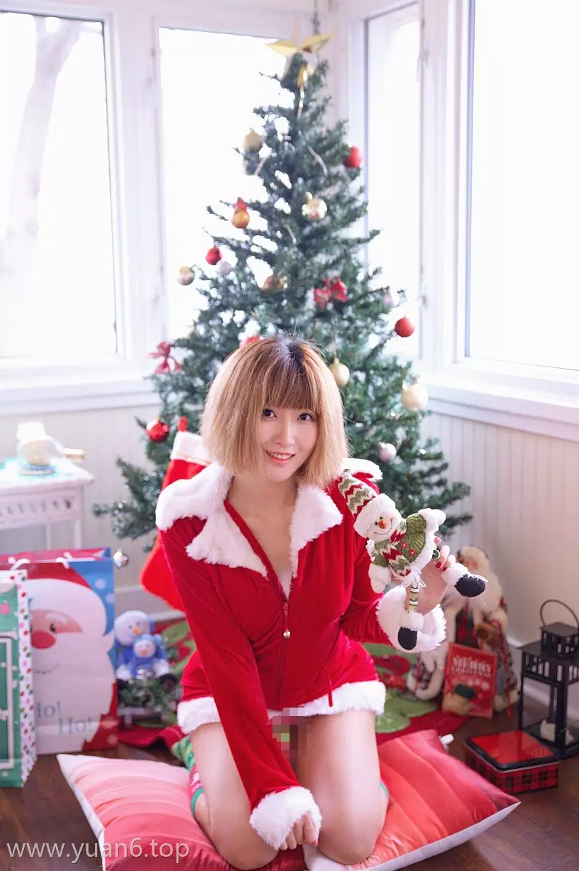 美图欣赏丨Coser_MissWarmJ-Free New Year Set[25P-150.6M]