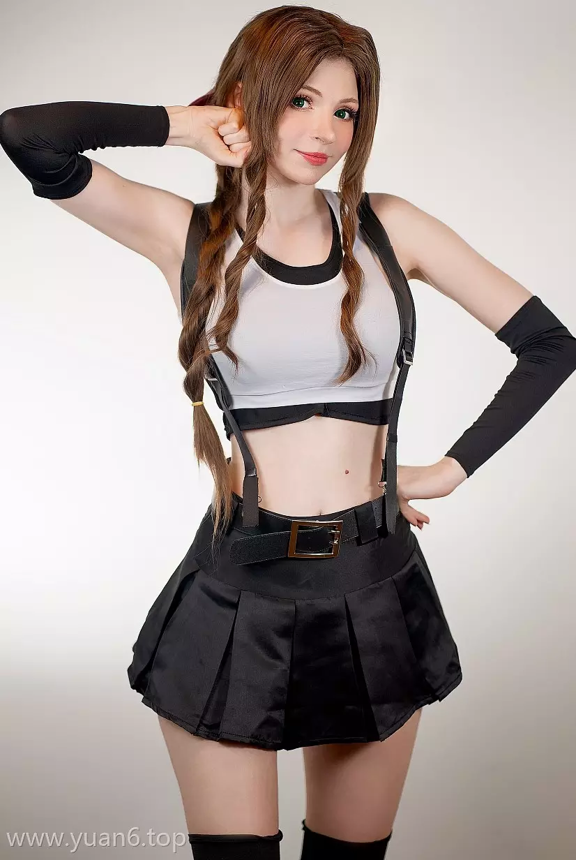 美图欣赏丨Coser_Peach milky-Aerith Tifa Swap[66P／237MB]