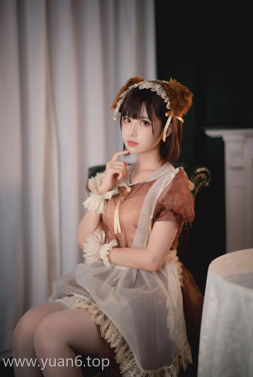 美图欣赏丨coser_Shika小鹿鹿-透明女仆[22P-438MB]