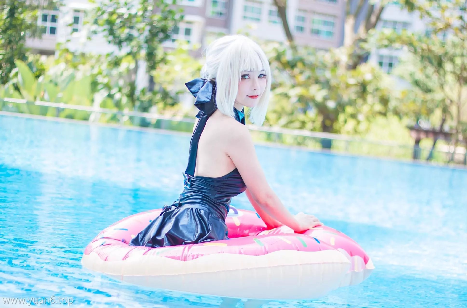 Coser_Kitkat Cosplay 9-Saber Alter Swim Suit [29P-42MB]