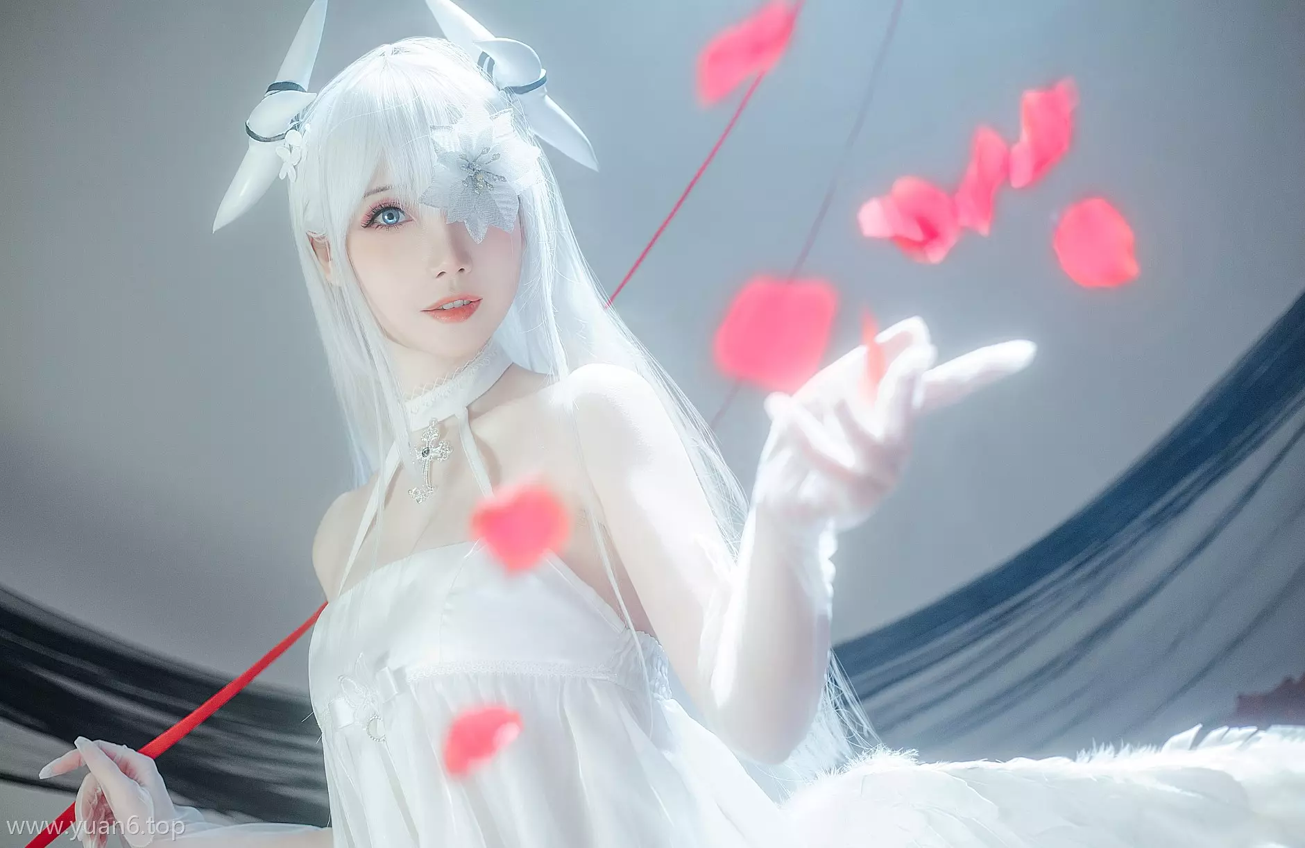 美图欣赏丨Coser_Tomoyo酱&焖焖碳-碧蓝航线-埃姆登双黑白夜之主[29P-328.1M]